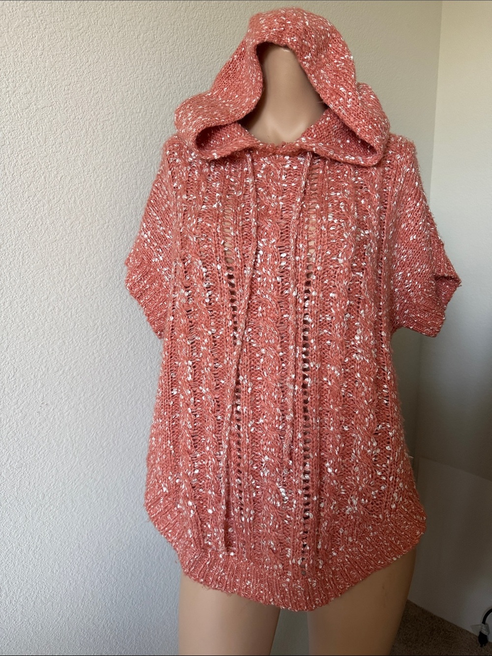 Esley Rose Pink Open Stitch Crewneck Sweater with hood Small